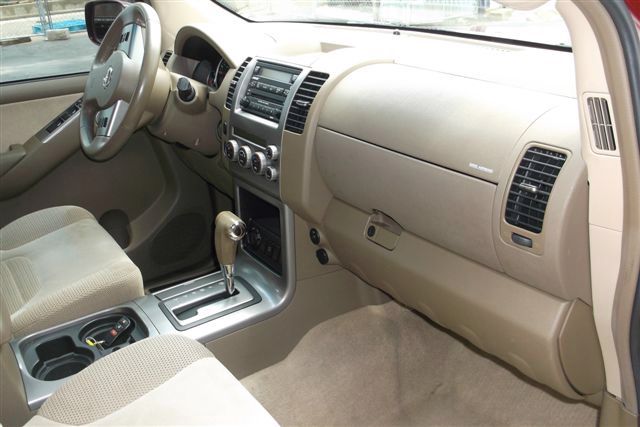 2007 Nissan Pathfinder EX-L W/ DVD System