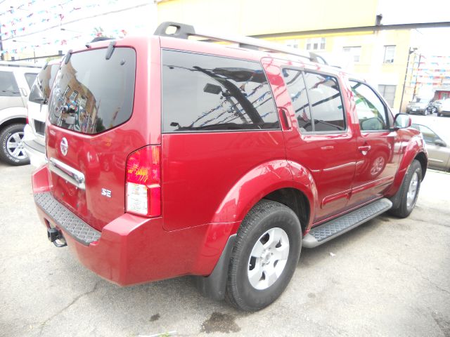 2007 Nissan Pathfinder EX-L W/ DVD System