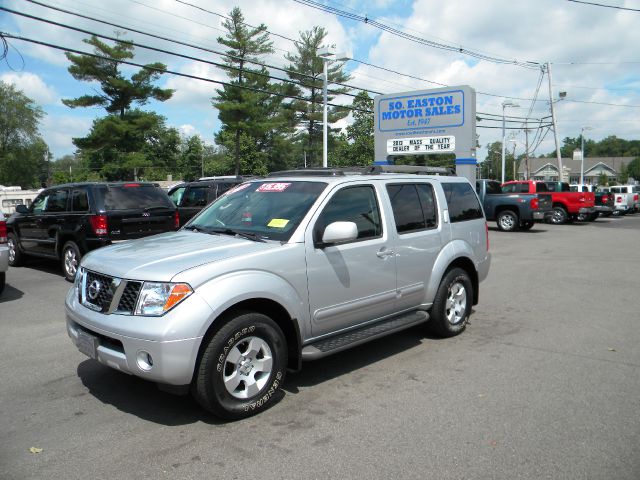 2007 Nissan Pathfinder EX-L W/ DVD System