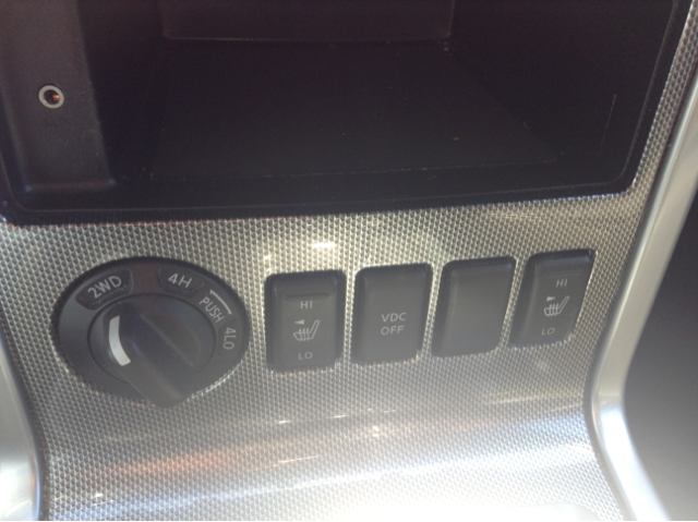 2008 Nissan Pathfinder EX-L W/ DVD System