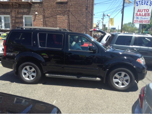 2008 Nissan Pathfinder EX-L W/ DVD System