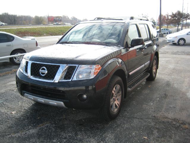 2008 Nissan Pathfinder X