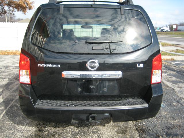 2008 Nissan Pathfinder X