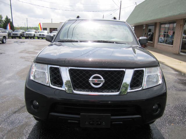 2008 Nissan Pathfinder EX-L W/ DVD System