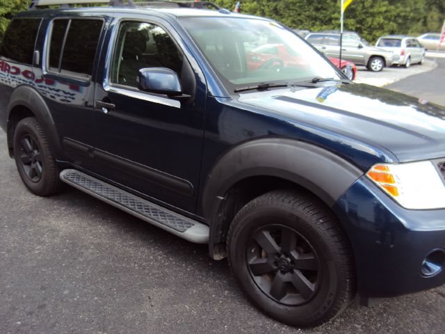 2008 Nissan Pathfinder S.s