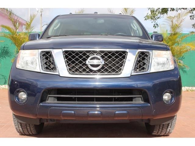 2008 Nissan Pathfinder SE