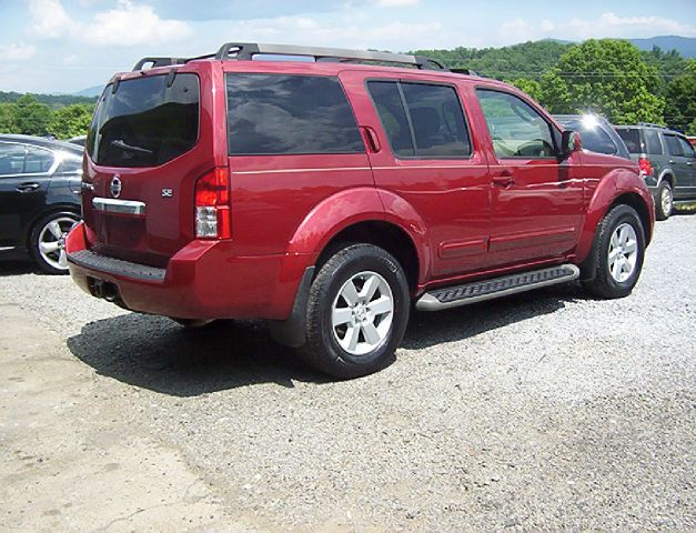 2008 Nissan Pathfinder EX-L W/ DVD System