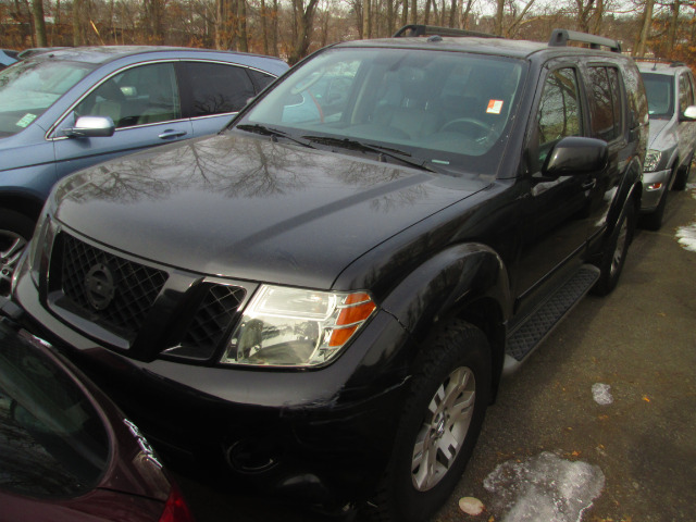 2011 Nissan Pathfinder DSG AUTO W/navigation