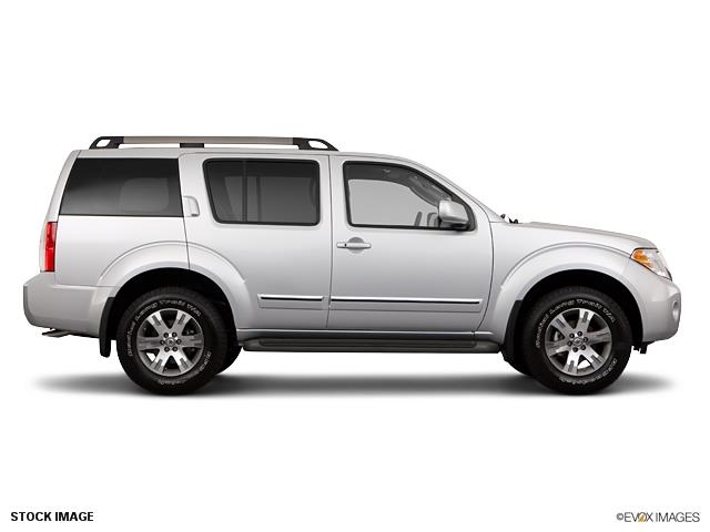 2011 Nissan Pathfinder Unknown