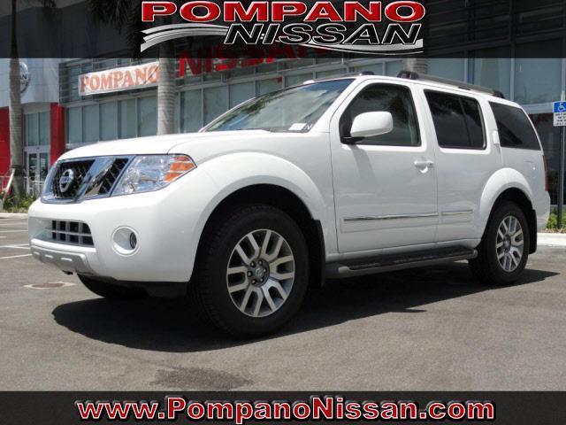 2011 Nissan Pathfinder X