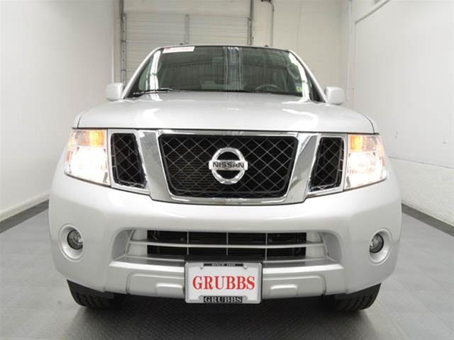 2012 Nissan Pathfinder Unknown