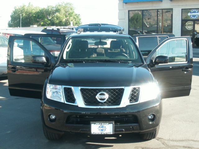 2012 Nissan Pathfinder Unknown