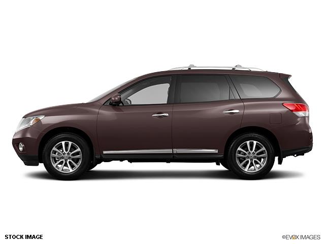 2013 Nissan Pathfinder 6 Speed Hatchback