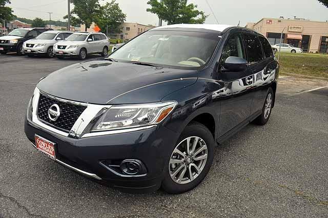 2013 Nissan Pathfinder XR