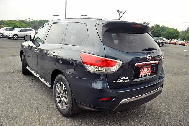 2013 Nissan Pathfinder XR