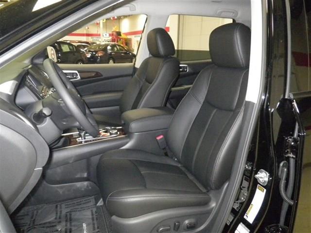 2013 Nissan Pathfinder Crewcab XLT Offrd 4X4