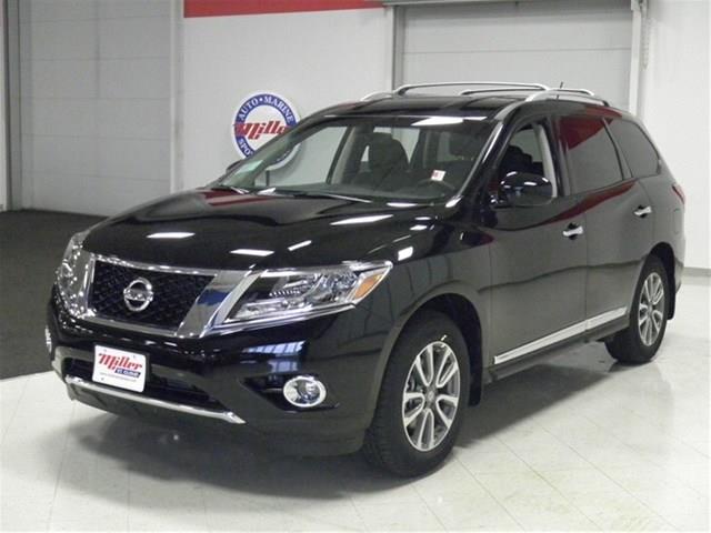 2013 Nissan Pathfinder Crewcab XLT Offrd 4X4