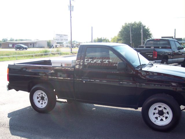 1995 Nissan Pickup Unknown