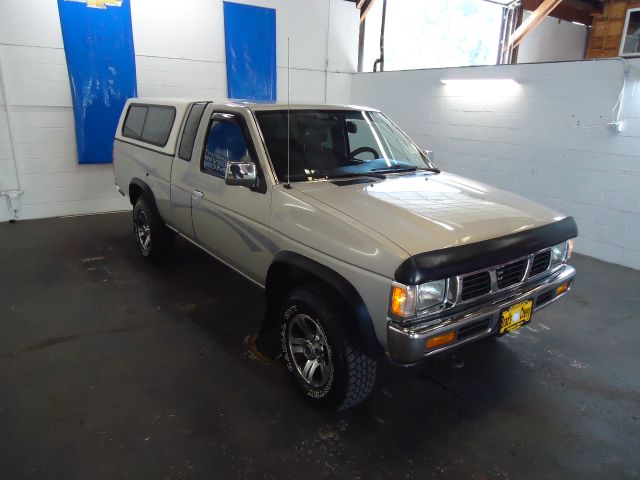 1996 Nissan Pickup Sl500 W/navigation / Keyless GO Convertible