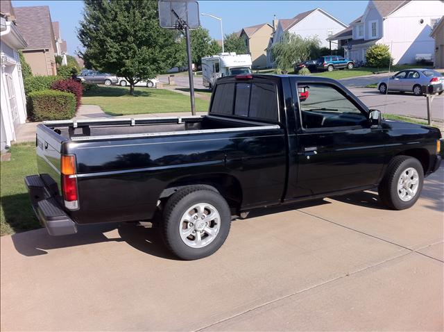 1997 Nissan Pickup W/nav.sys