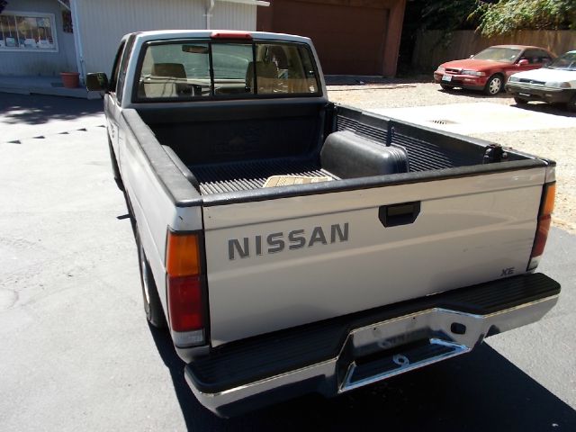 1997 Nissan Pickup Unknown