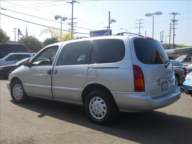 1999 Nissan Quest Supercab 139 XLT 4WD