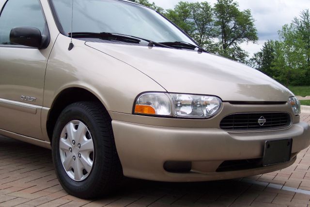 1999 Nissan Quest 2002 Chevrolet LTZ