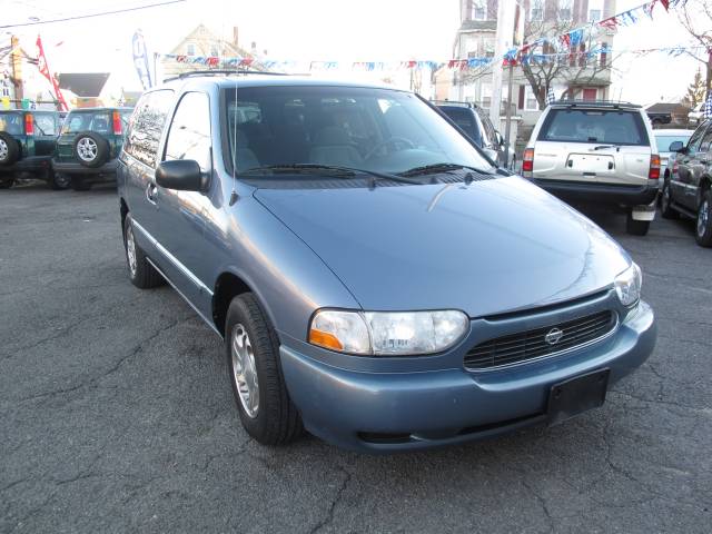 2000 Nissan Quest SE