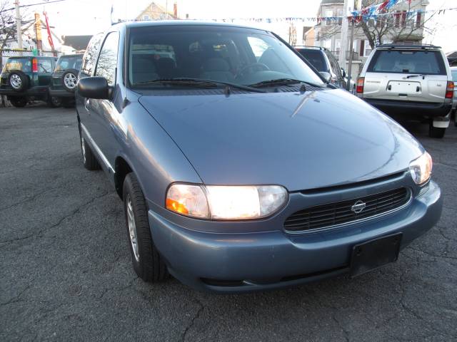 2000 Nissan Quest SE