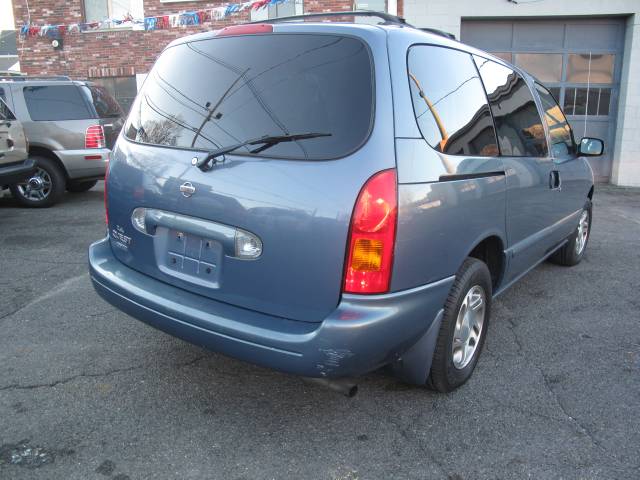 2000 Nissan Quest SE