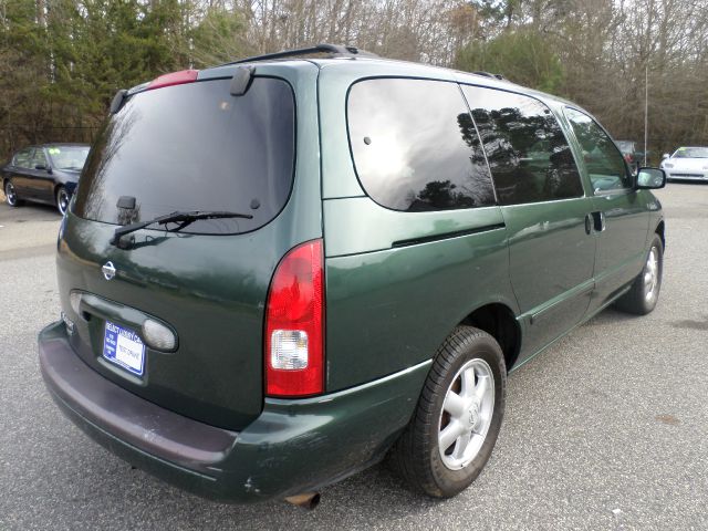 2001 Nissan Quest SE