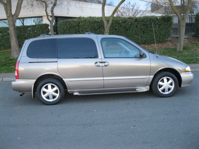 2001 Nissan Quest SE