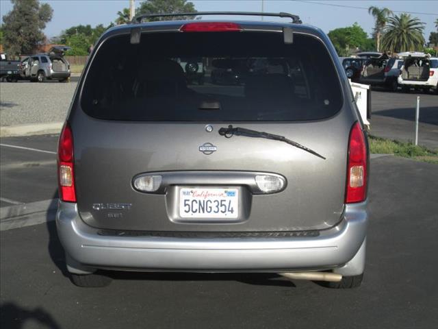 2002 Nissan Quest T6 Sport Utility 4D