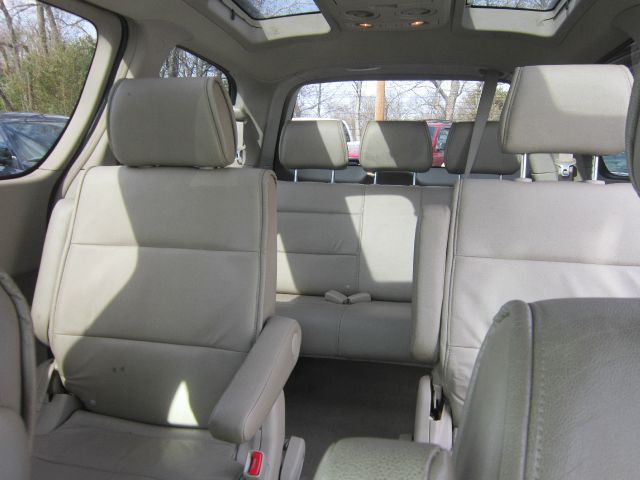 2004 Nissan Quest LE