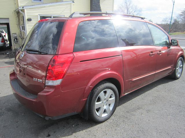 2004 Nissan Quest LE