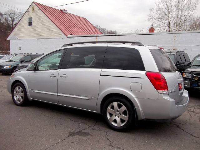 2004 Nissan Quest LE