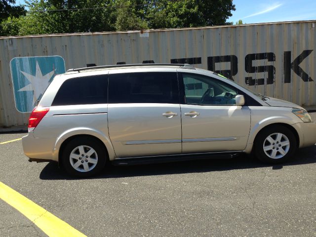 2004 Nissan Quest ST Pickup 4D 5 1/2 Ft