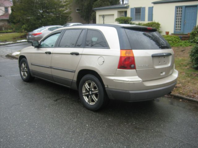 2004 Nissan Quest ST Pickup 4D 5 1/2 Ft