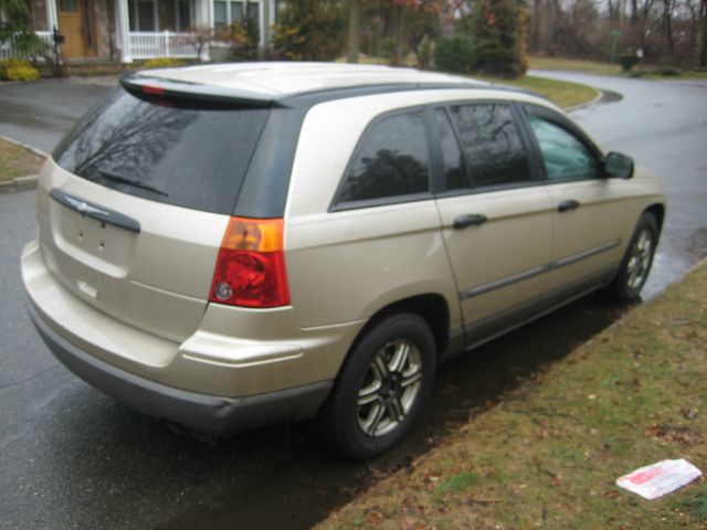 2004 Nissan Quest ST Pickup 4D 5 1/2 Ft