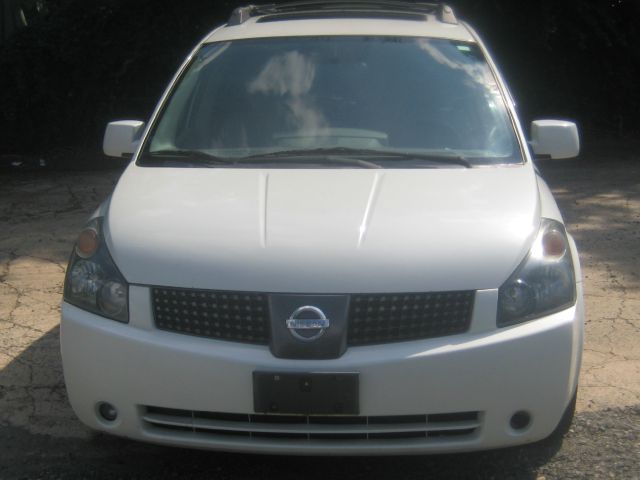 2004 Nissan Quest LE