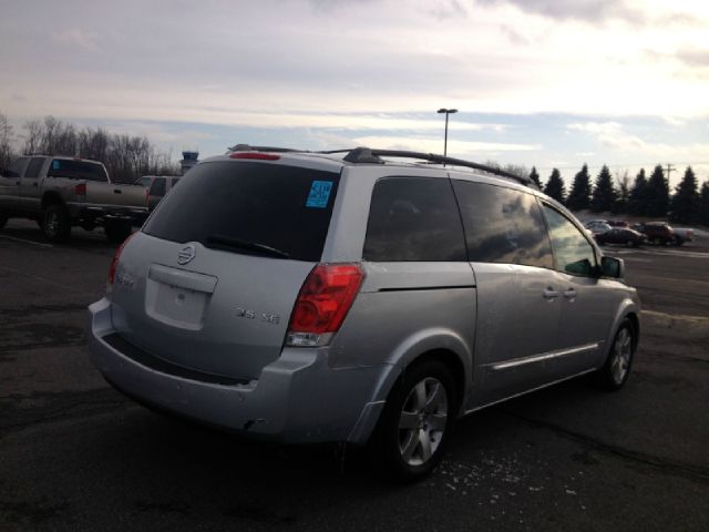 2004 Nissan Quest LE