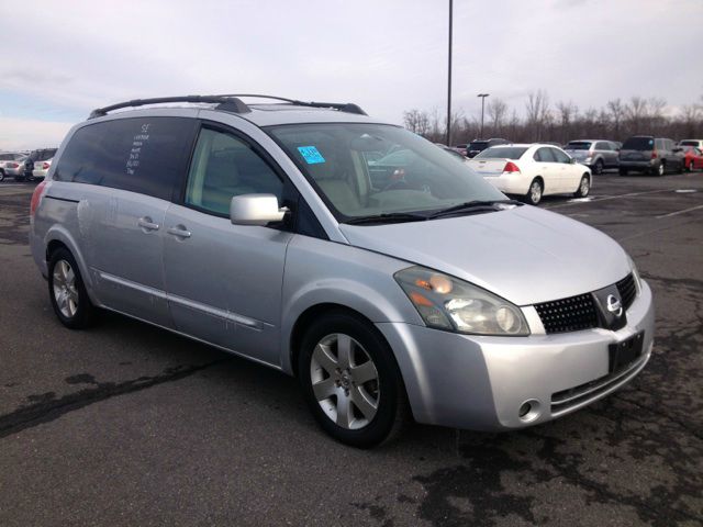 2004 Nissan Quest LE