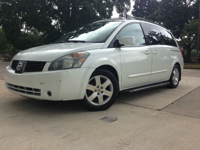 2004 Nissan Quest LE