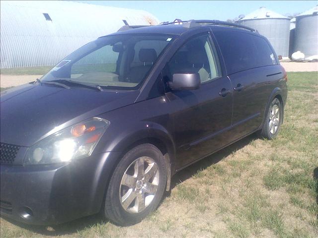 2004 Nissan Quest SE