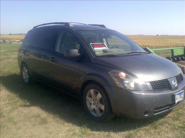 2004 Nissan Quest SE