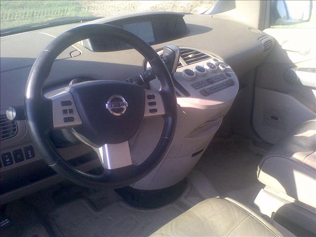 2004 Nissan Quest SE