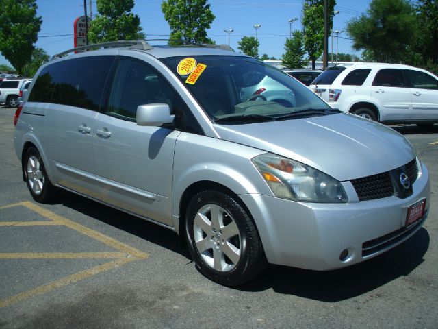 2004 Nissan Quest LE