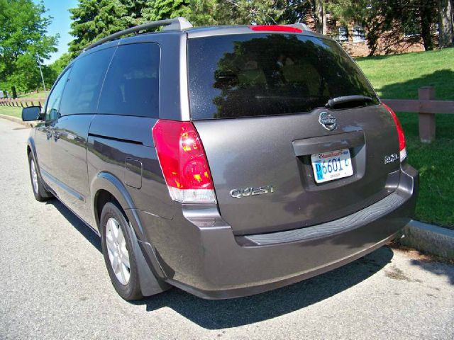 2004 Nissan Quest ST Pickup 4D 5 1/2 Ft