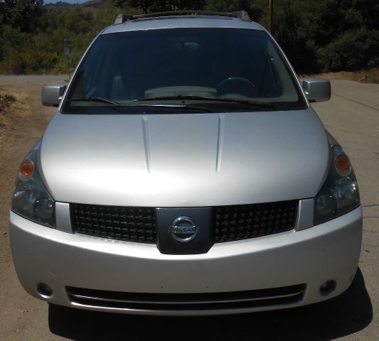 2004 Nissan Quest LE