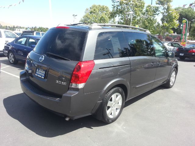 2004 Nissan Quest LE